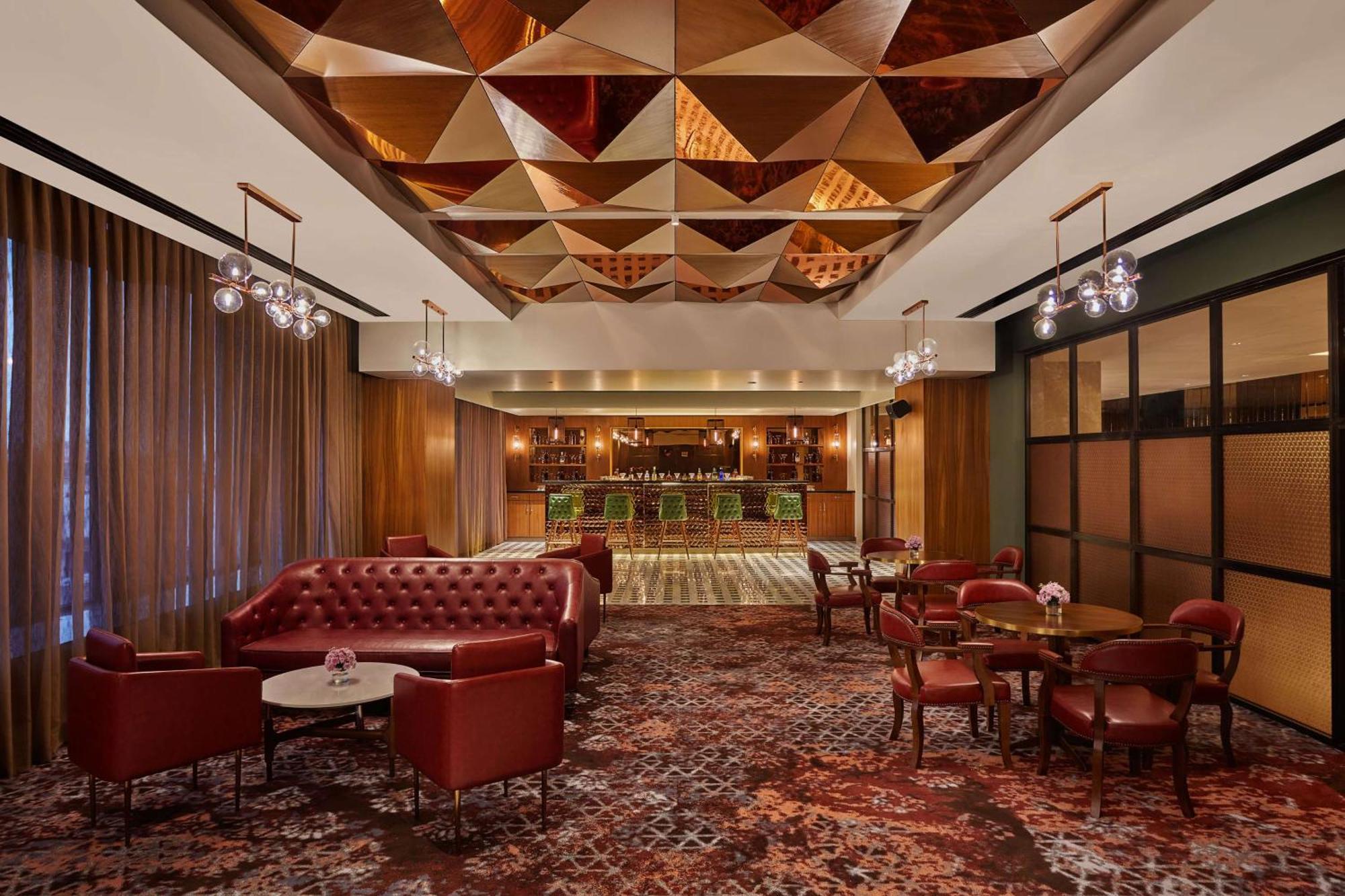 Doubletree By Hilton Varanasi Exteriör bild